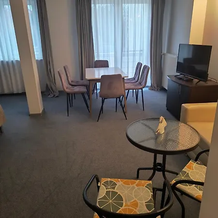 Апартаменты Azyl W Tarsis Eko Park *