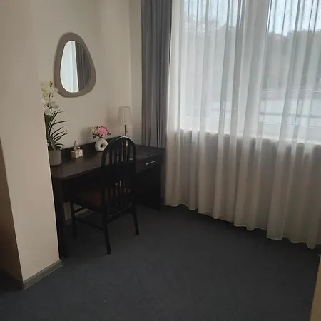 Azyl W Tarsis Eko Park Колобжег