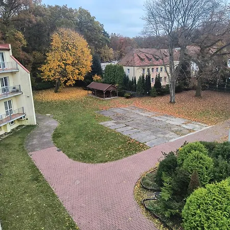 Azyl W Tarsis Eko Park Апартаменты